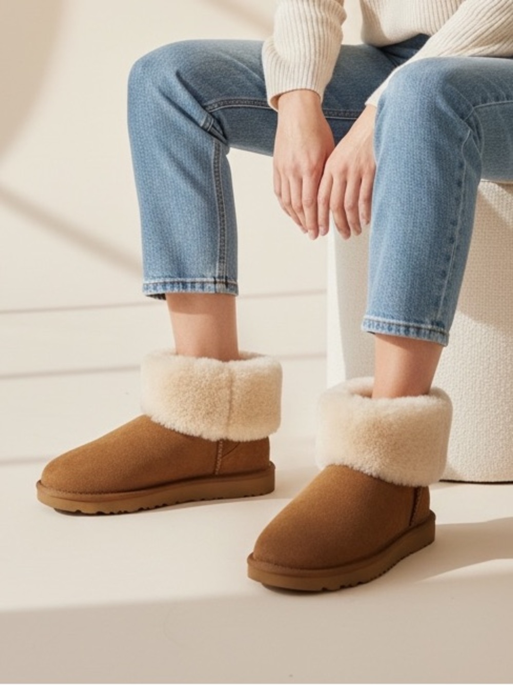UGG Classic Mini Fluff Shearling Cuff Ankle Boots Chestnut Size 6 New